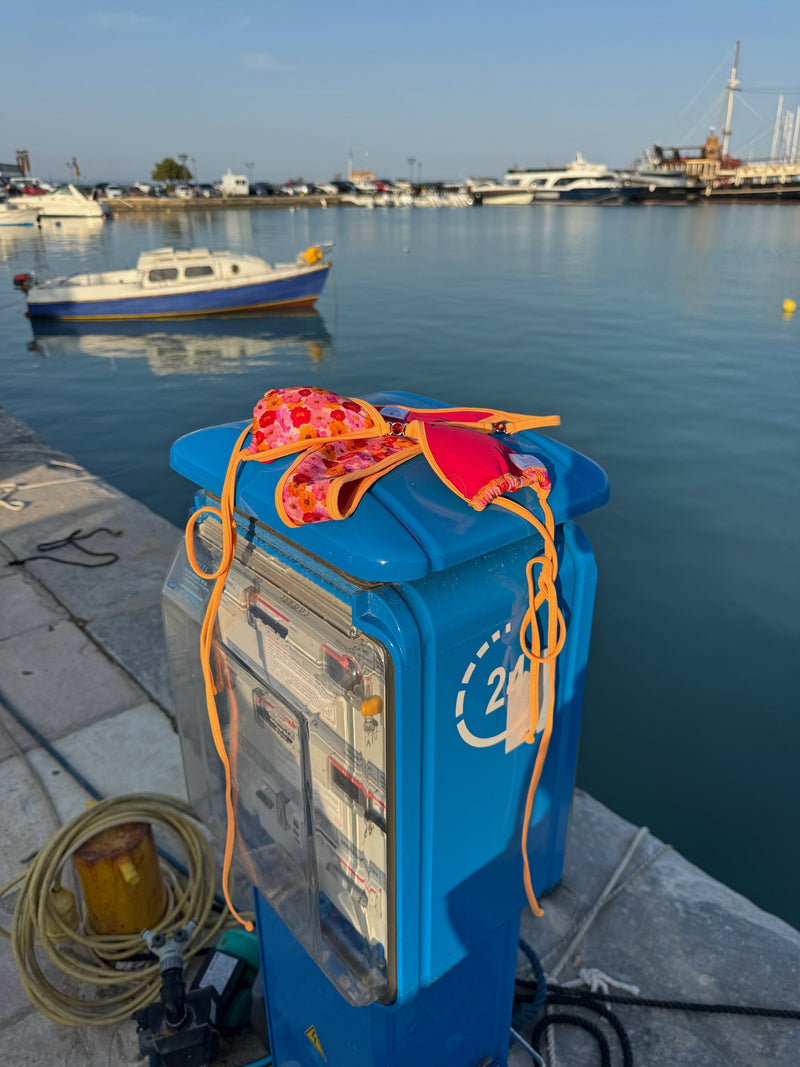 Sunset Soda Bottom