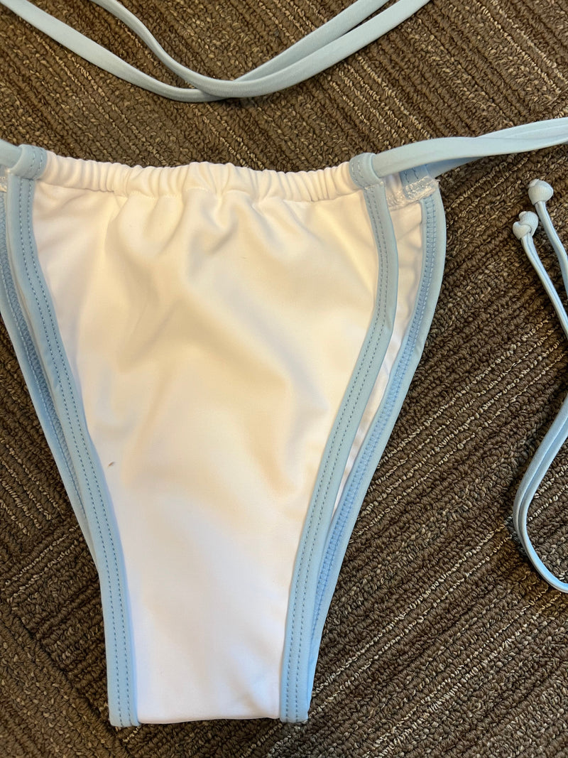 Coconuts design Bottom